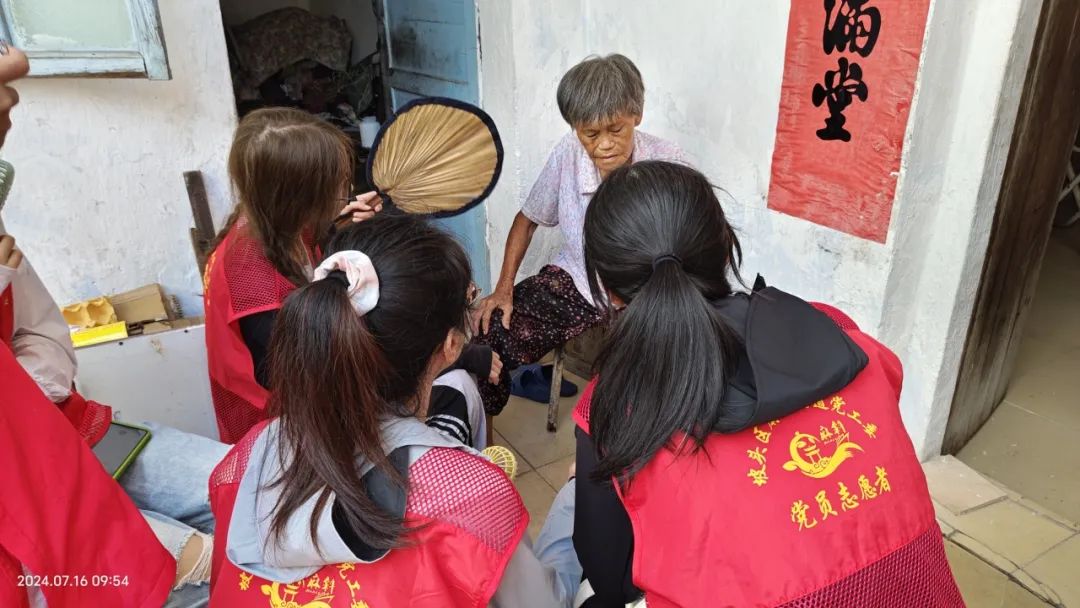 9e2e8fd425fc8f9d308b20e4ef5763f3504d2f4e