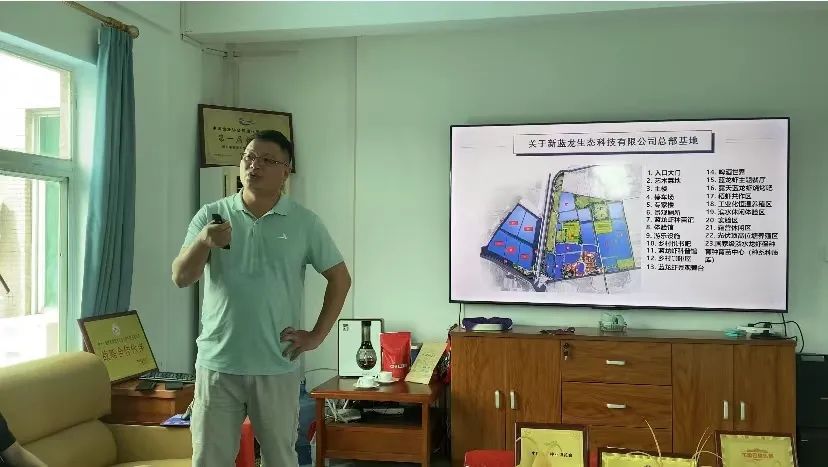 7032ae87009c8db5cf2957e6fa80db4045ee297a