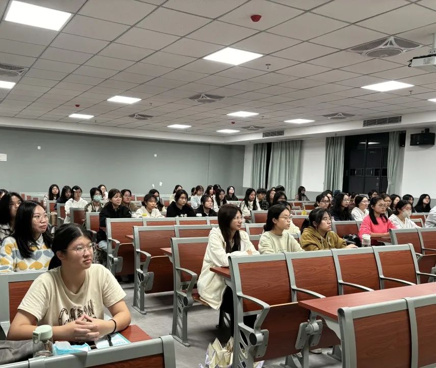 562a0eab4342954d3ba3142d6c57e40afb38601f