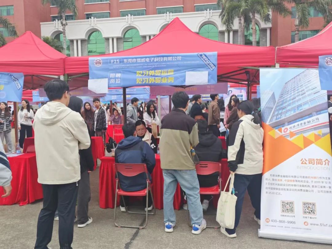 9f6d5893acb218a7a523fcd2a481e7b1b1ffc03f