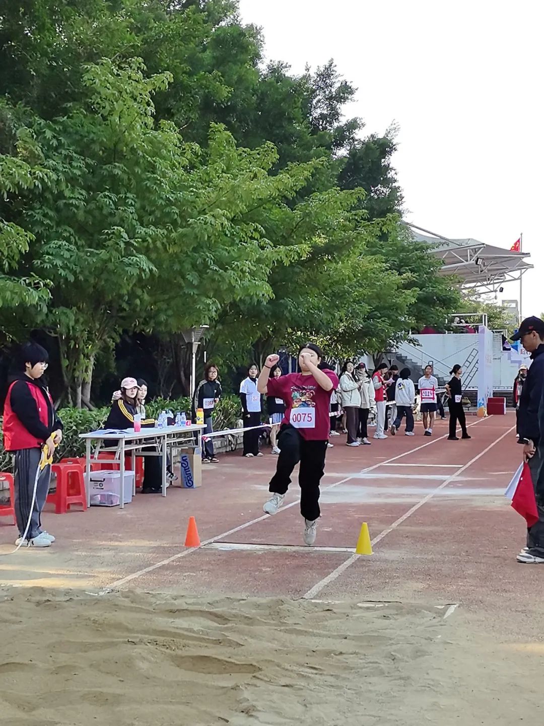 a0a9350d46a0376ffc9fb9329b8920d8fc436609