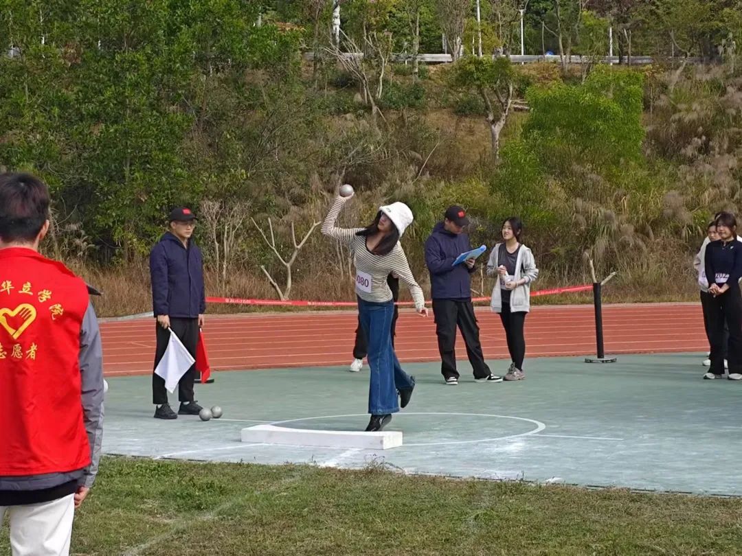 f12a27cbcca02441d1274a90e86a06faa863c97f