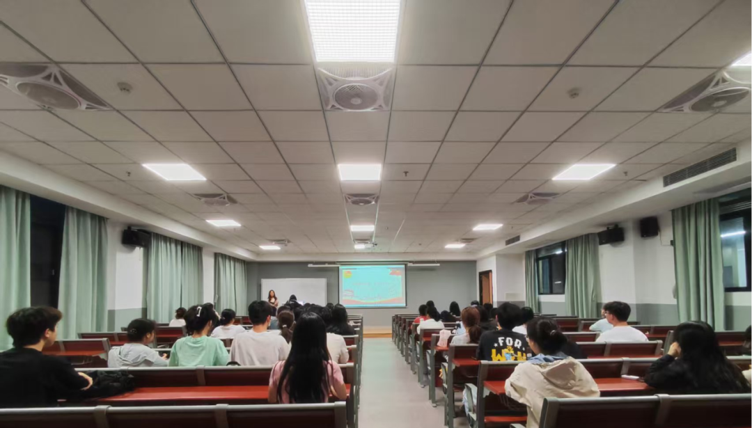 957fcd8c0885636b24cf8698550f2d622b3d05d7