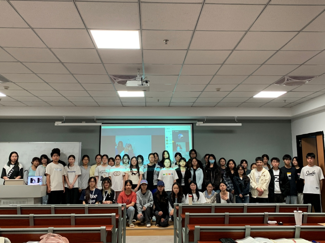 b74c692f78a32969b62c44e08548754642a2c06e