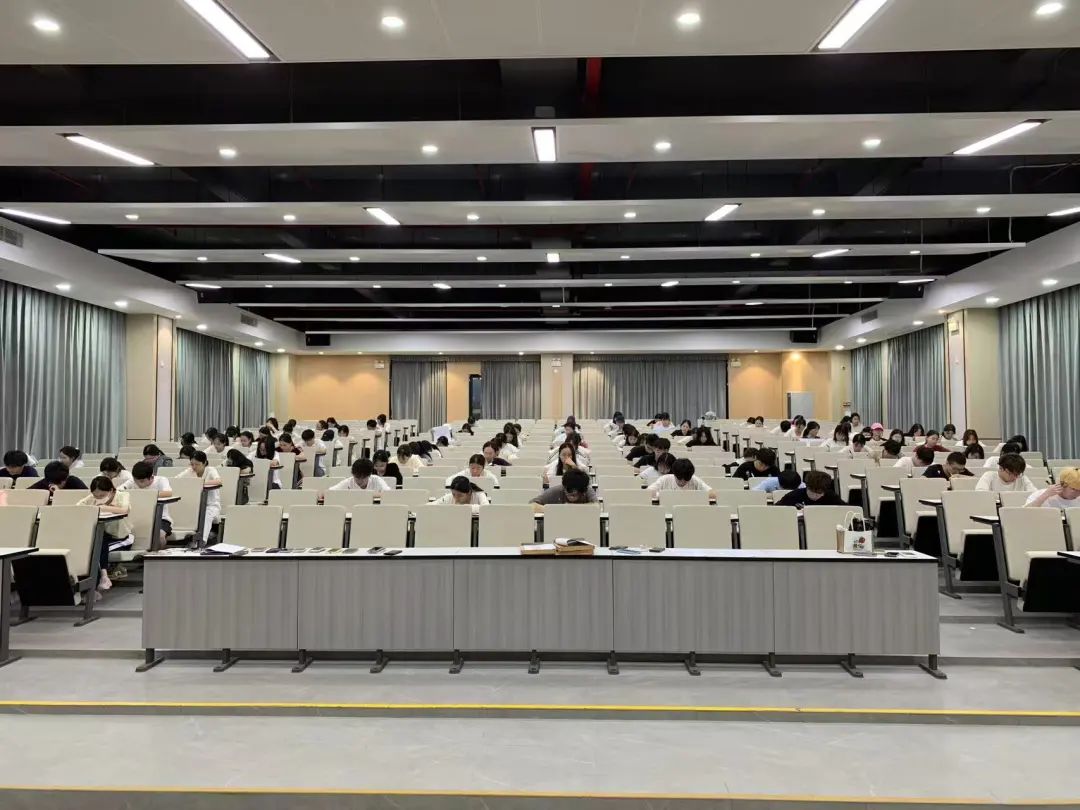 ce5dda151d099c8b1ec2c2c5b4c3ab334a6d601e