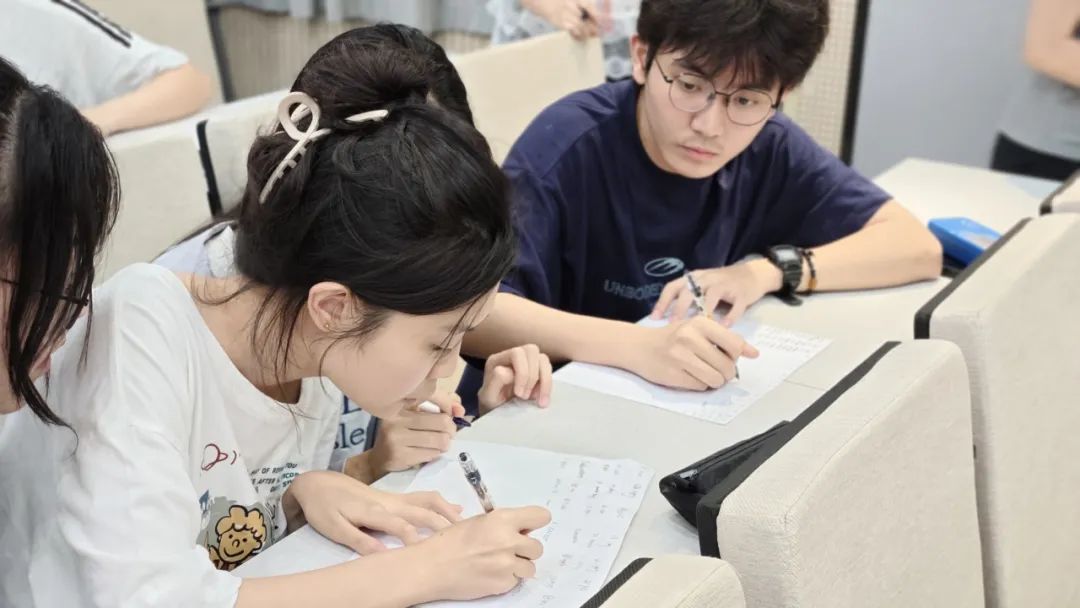 011e51f14495dae68e3d84dce37cb2933f7e02f1