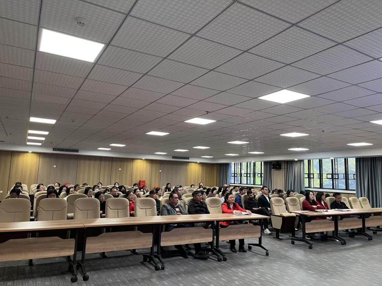 4ccd3bf27634d97a129a6947526af6ba