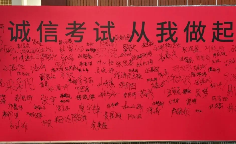 7fde42388a053cbccaf684e93eda2f604ad9b7a4