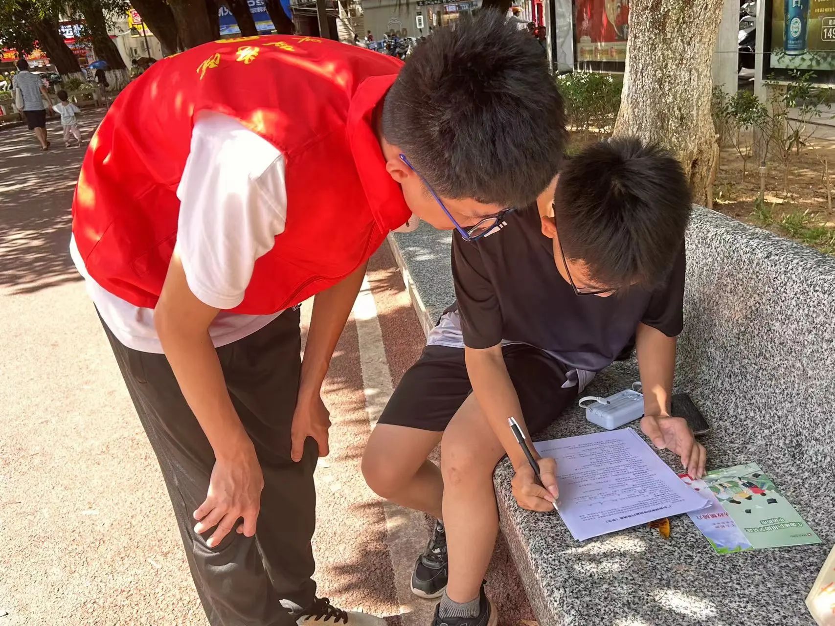 “易”立前行-宣传进基层，资策入民心3