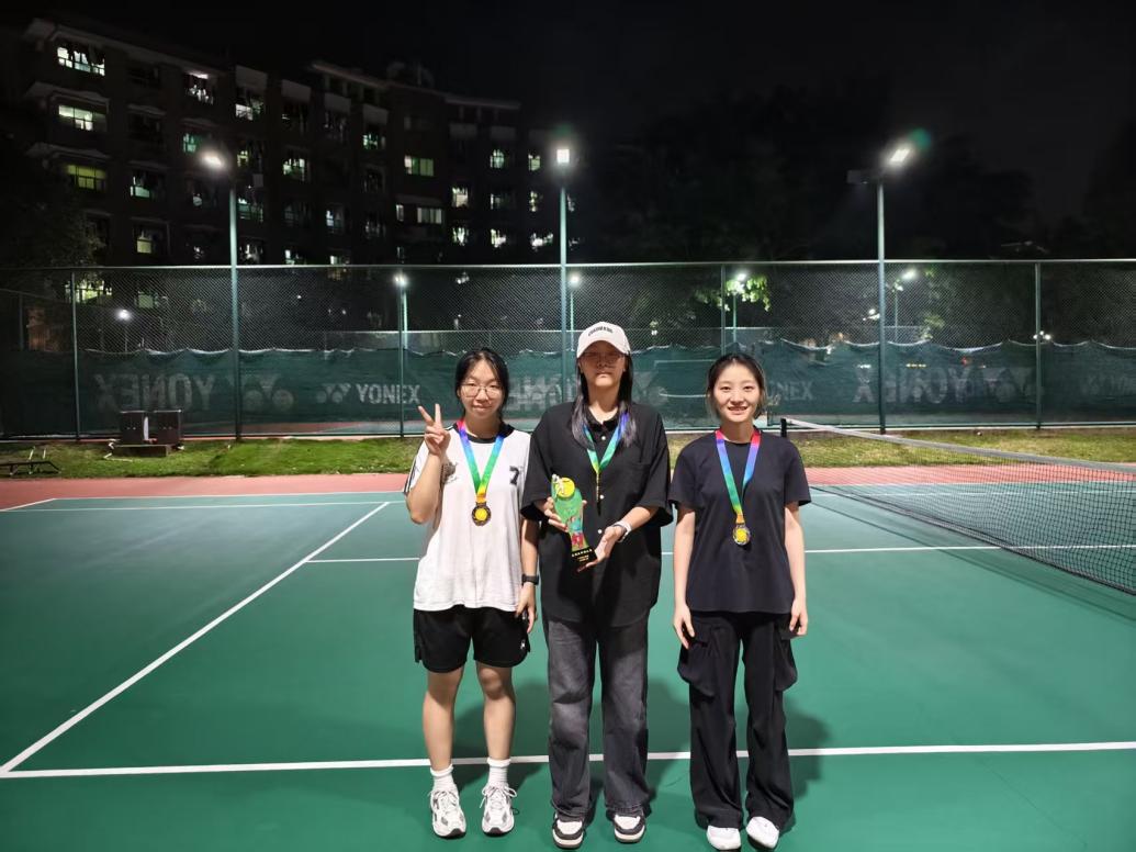 f18baf75914f69e75f38a966e829df9f