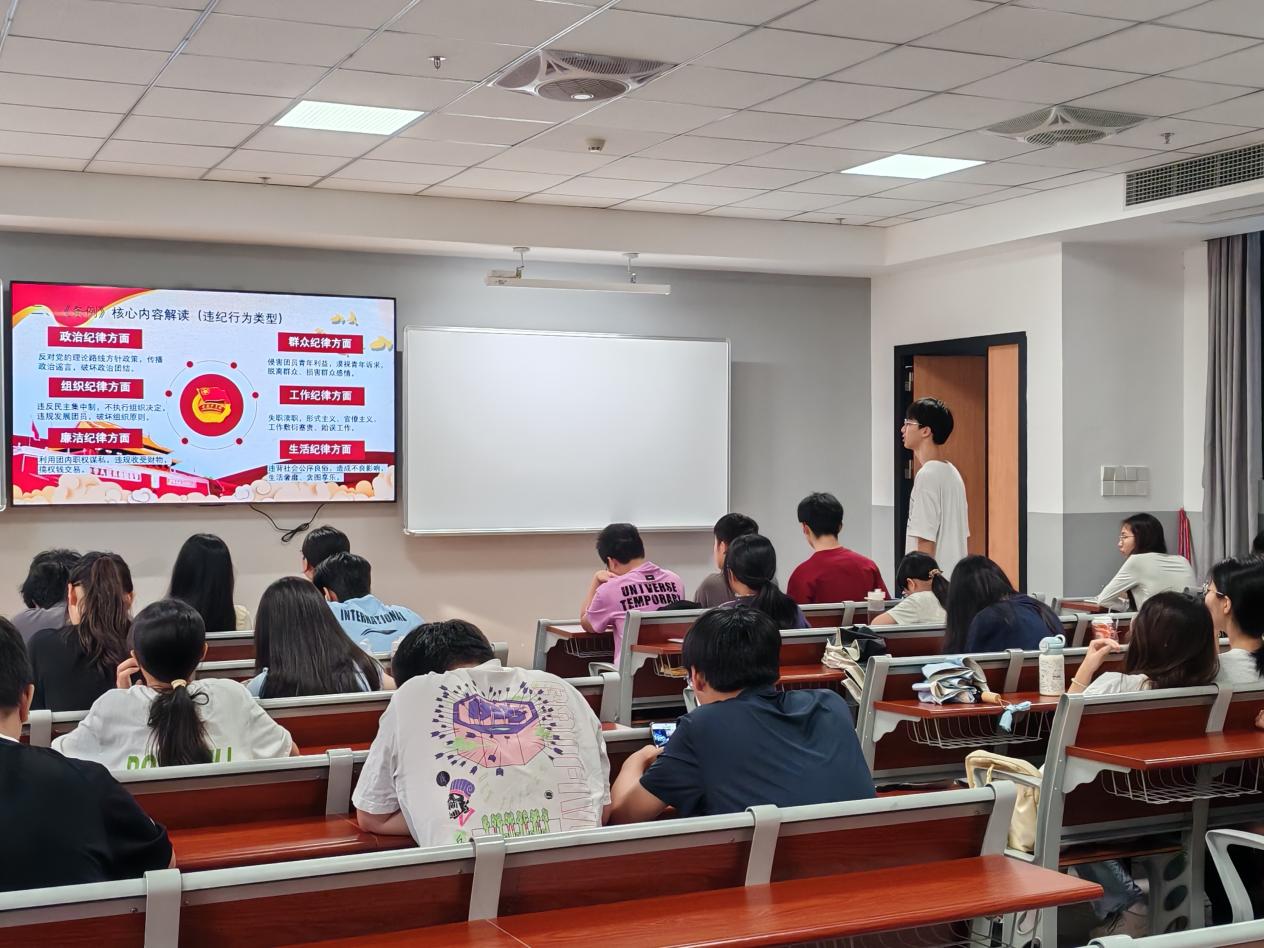 b4f570ab94f2dfe672de1bb2031db312_