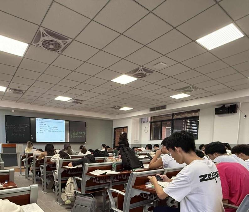 25药学5班