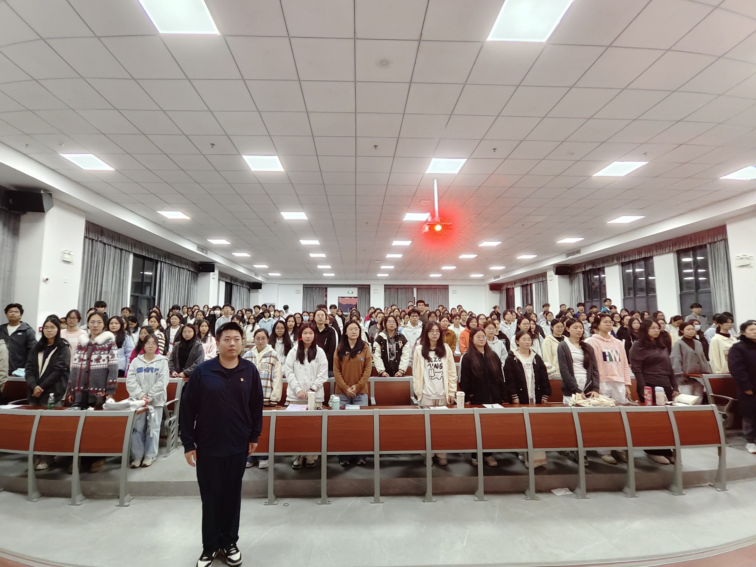 d33f854a1a009405d1ffc99744d02748