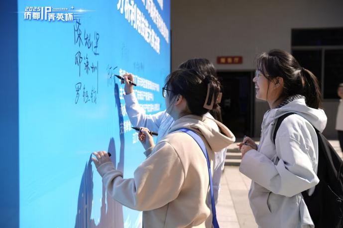 1c51b0444afa0909b48eb6d392dcc6e6